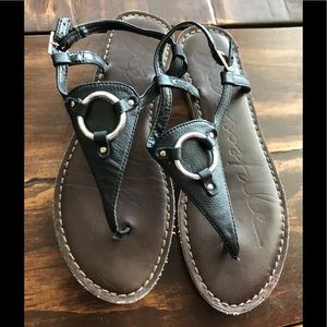 Aeropostale Womens black Thong sandals 7.5